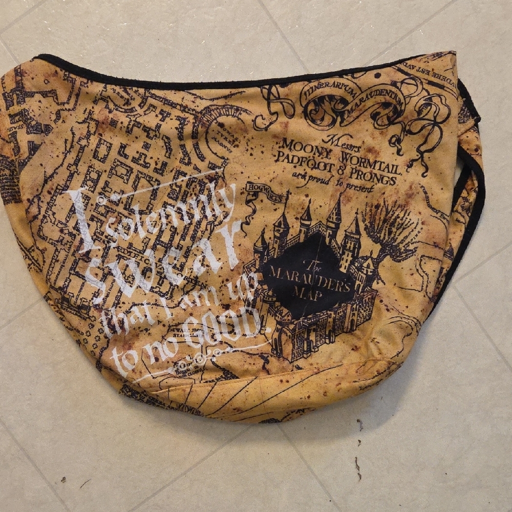 Harry Potter Crossbody Sling Bag - Picture 3 of 7